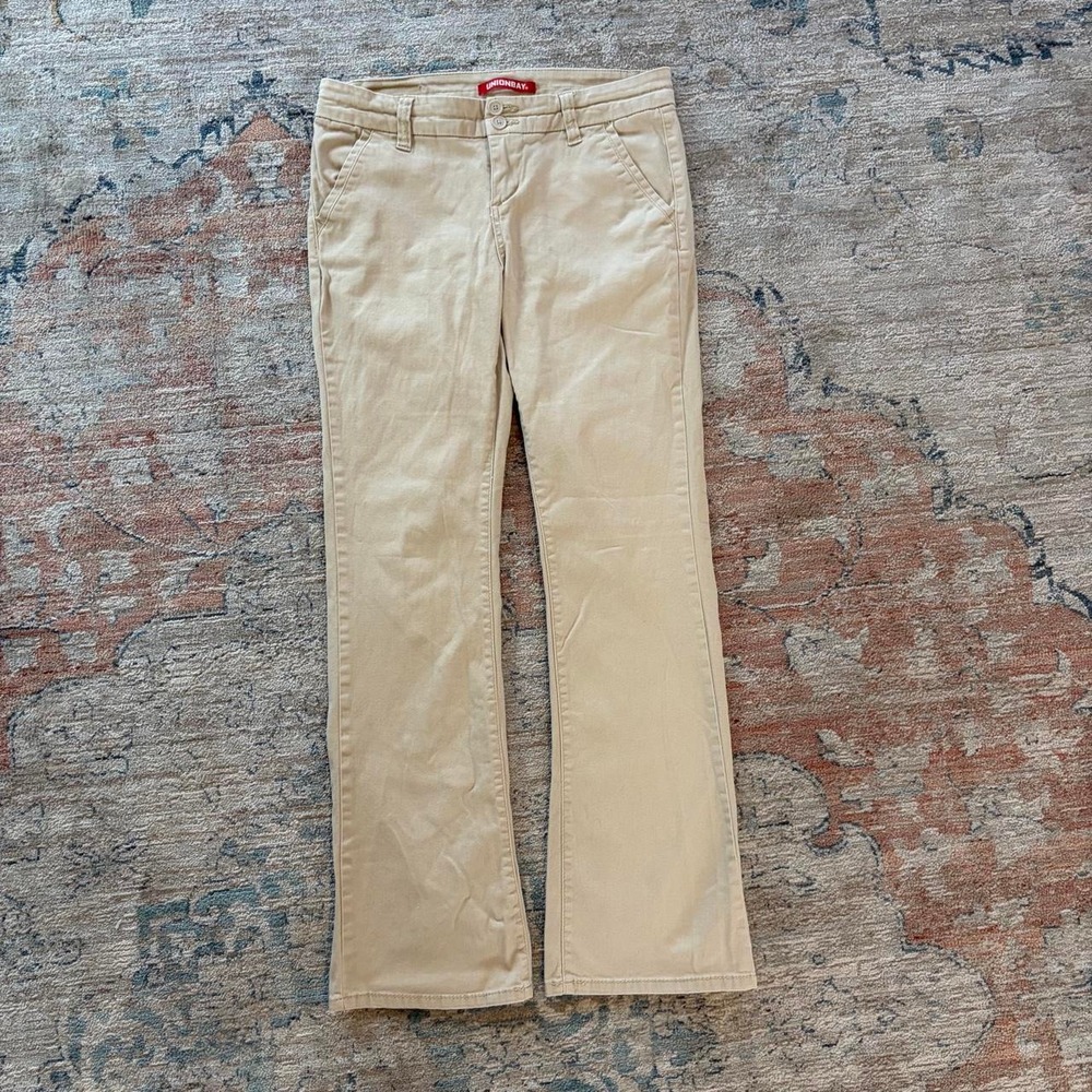 Union Bay Womens Low Rise Tan Chino Pants Size 9 29W Y2K Preppy Straight Leg